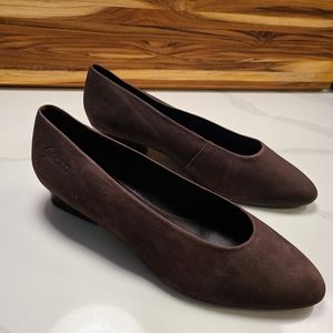 Ecco Small Heel Shoes Size 9